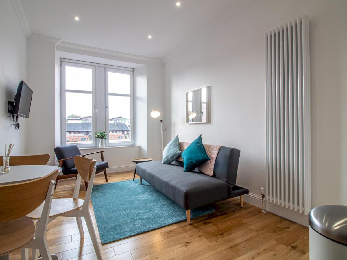 Modern 1Br Apartment In Heart Of West End Glasgow Bagian luar foto